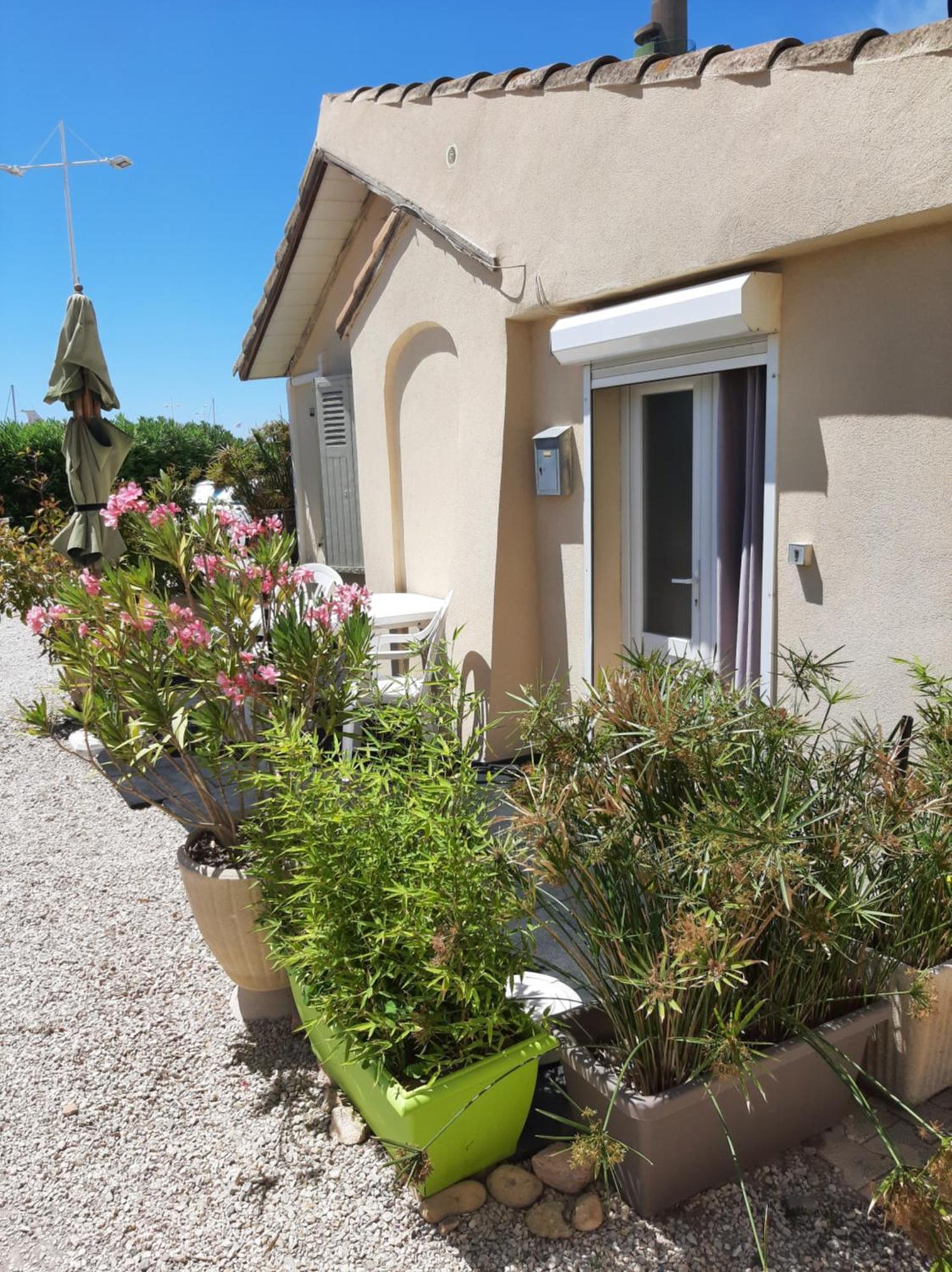 Studio Meublé Port de Plaisance FOS SUR MER Fos-sur-Mer Exterior foto