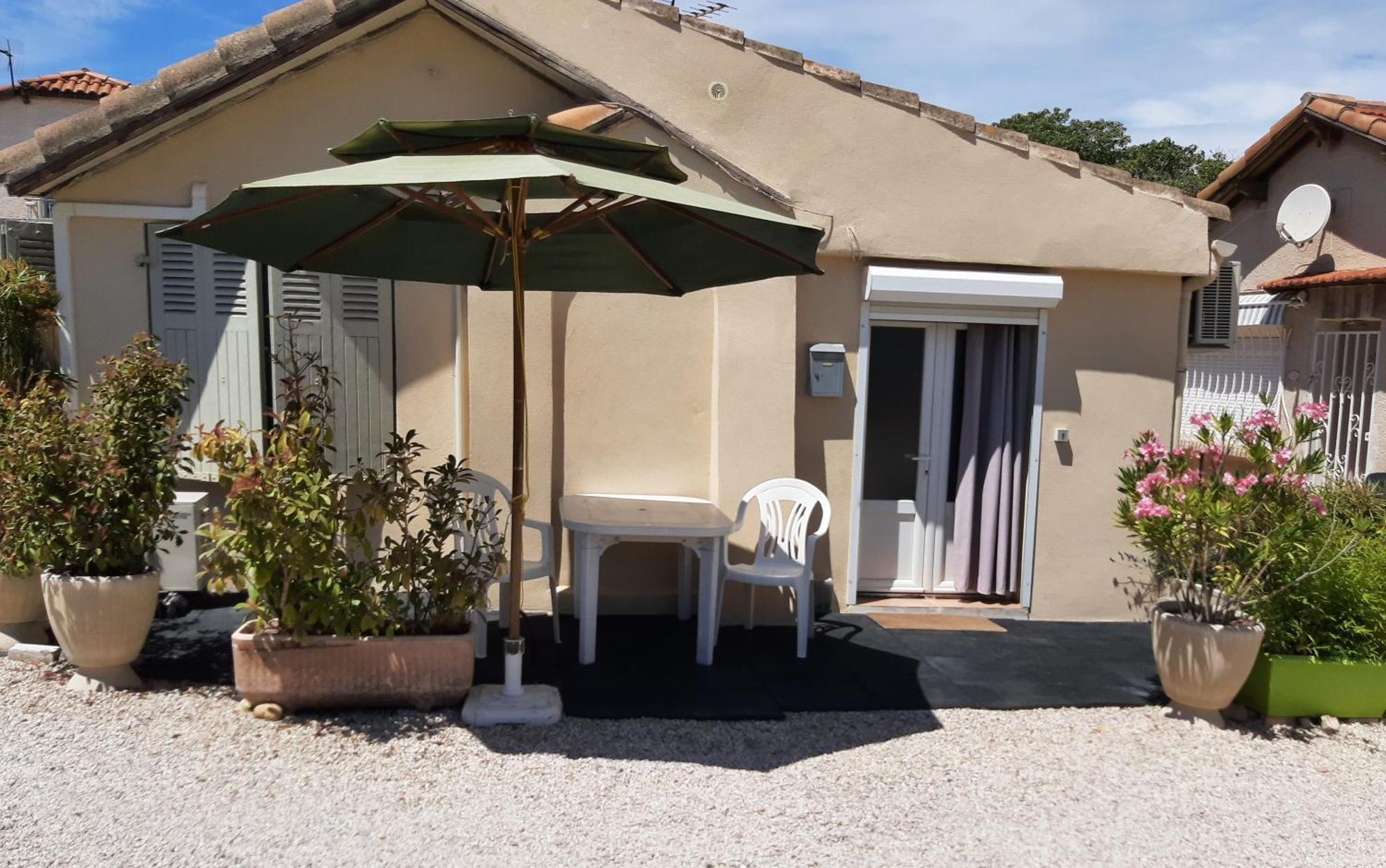Studio Meublé Port de Plaisance FOS SUR MER Fos-sur-Mer Exterior foto