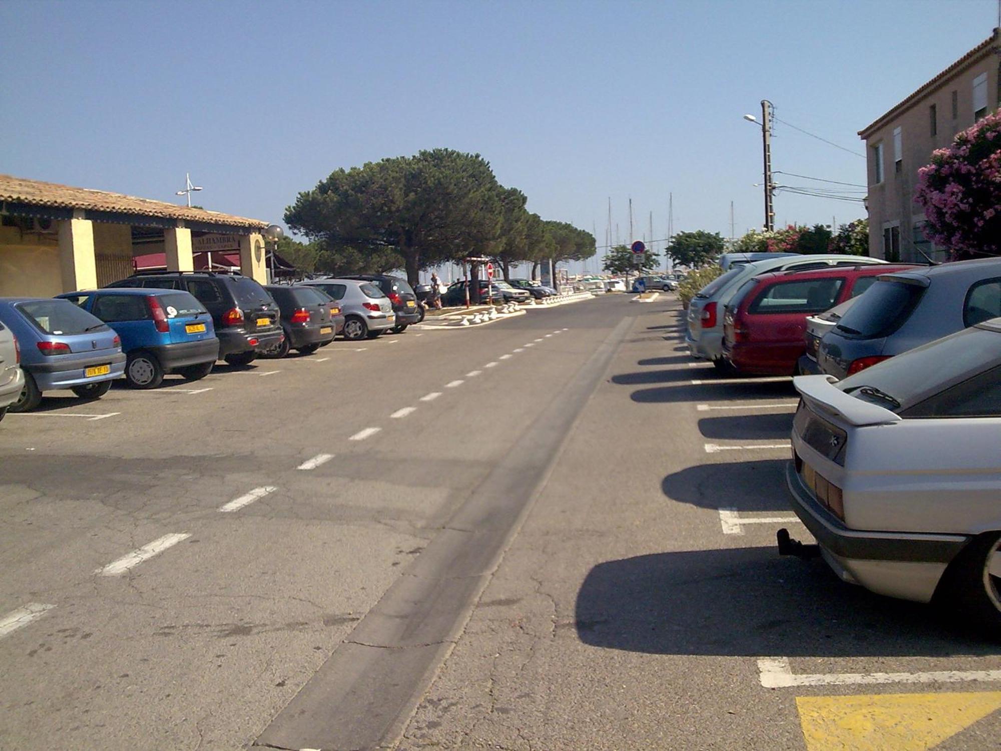 Studio Meublé Port de Plaisance FOS SUR MER Fos-sur-Mer Exterior foto