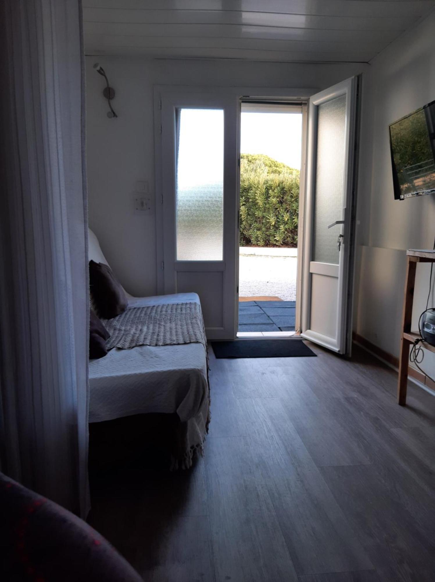 Studio Meublé Port de Plaisance FOS SUR MER Fos-sur-Mer Exterior foto